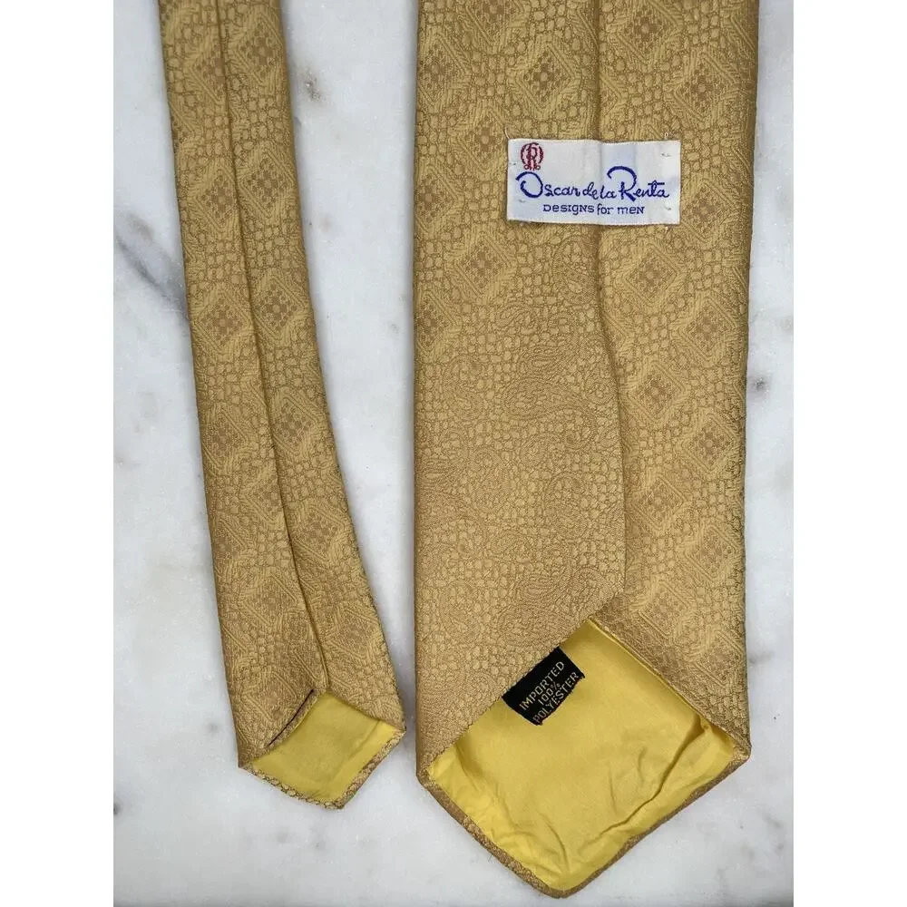 Oscar De La Renta Neck Tie Vintage 80's Gold Paisley Diamond Print Party Career